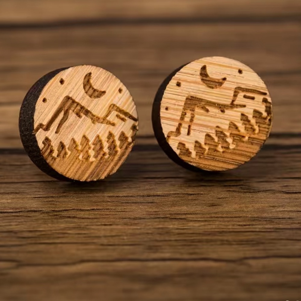 Wood mountain earrings